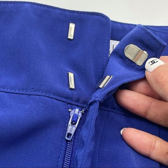 Jennifer Lopez Cobalt Blue Pleated Shorts Sz 2 - Picture 5 of 14